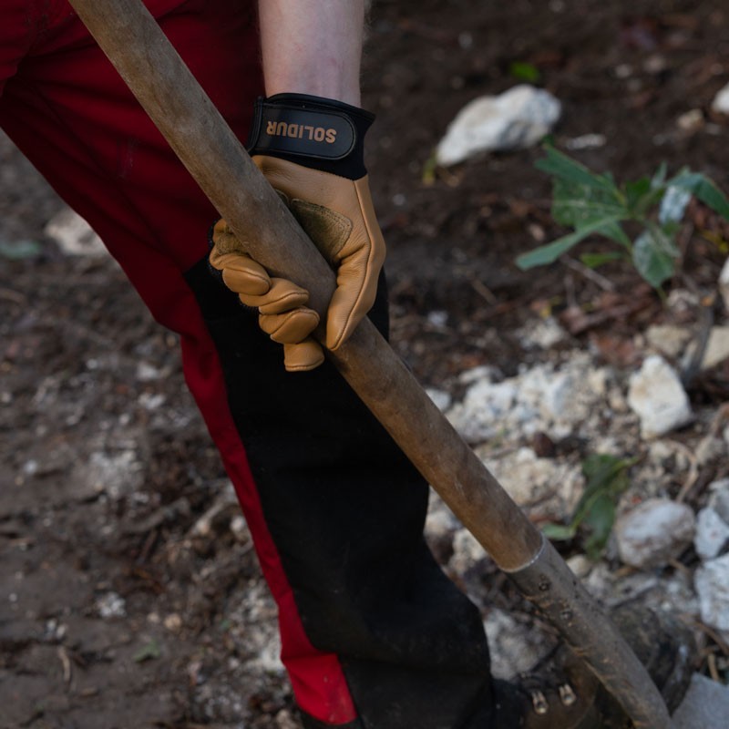 Arbeits und Gartenhandschuhe