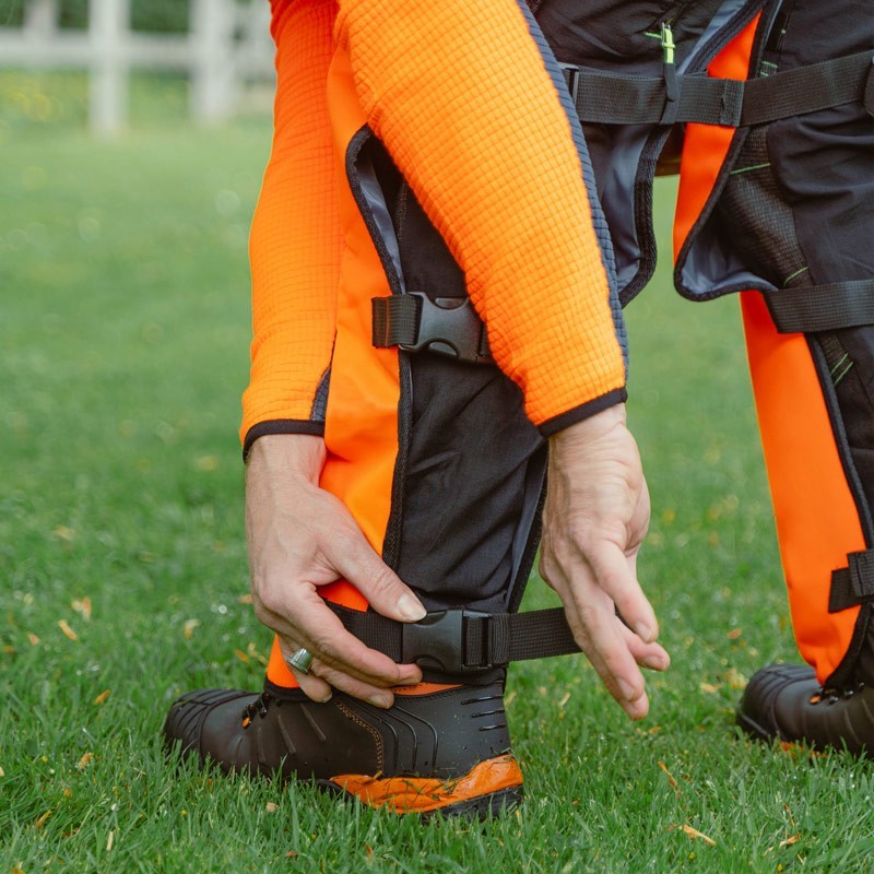 CHDE-Beinschützer (Chaps) – Länge 80 cm CHDE-Beinschützer (Chaps) – Länge 80 cm